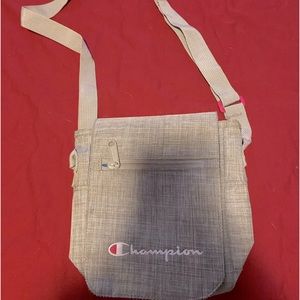 Champion shoulder bag small